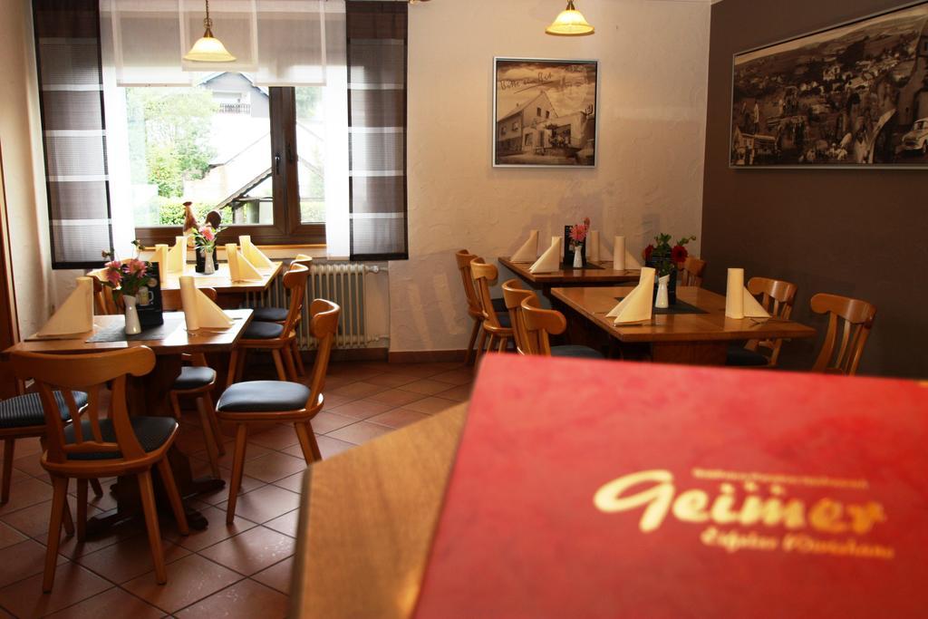 Gasthaus Pension Geimer Plütscheid Εξωτερικό φωτογραφία